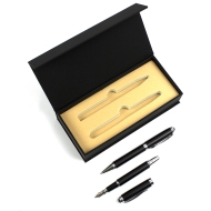 Set pix+stilou metalic cu mecanism, pen din iridium, corp negru, accesorii crom, cut lemn caserat negru